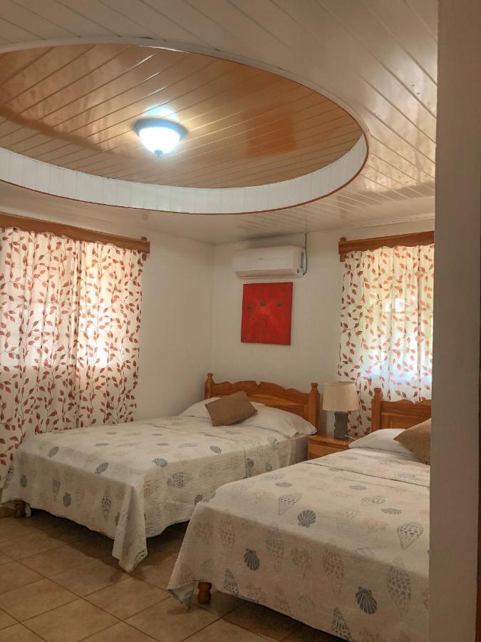 Hostal Familiar Rolo Santa Catalina Esterno foto