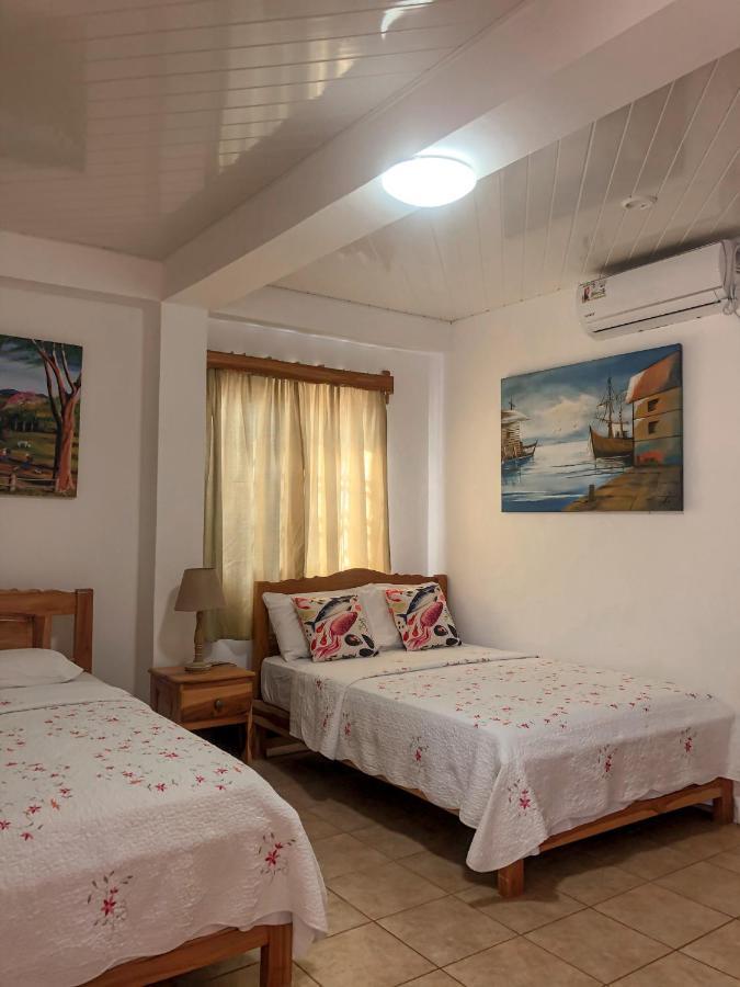 Hostal Familiar Rolo Santa Catalina Esterno foto