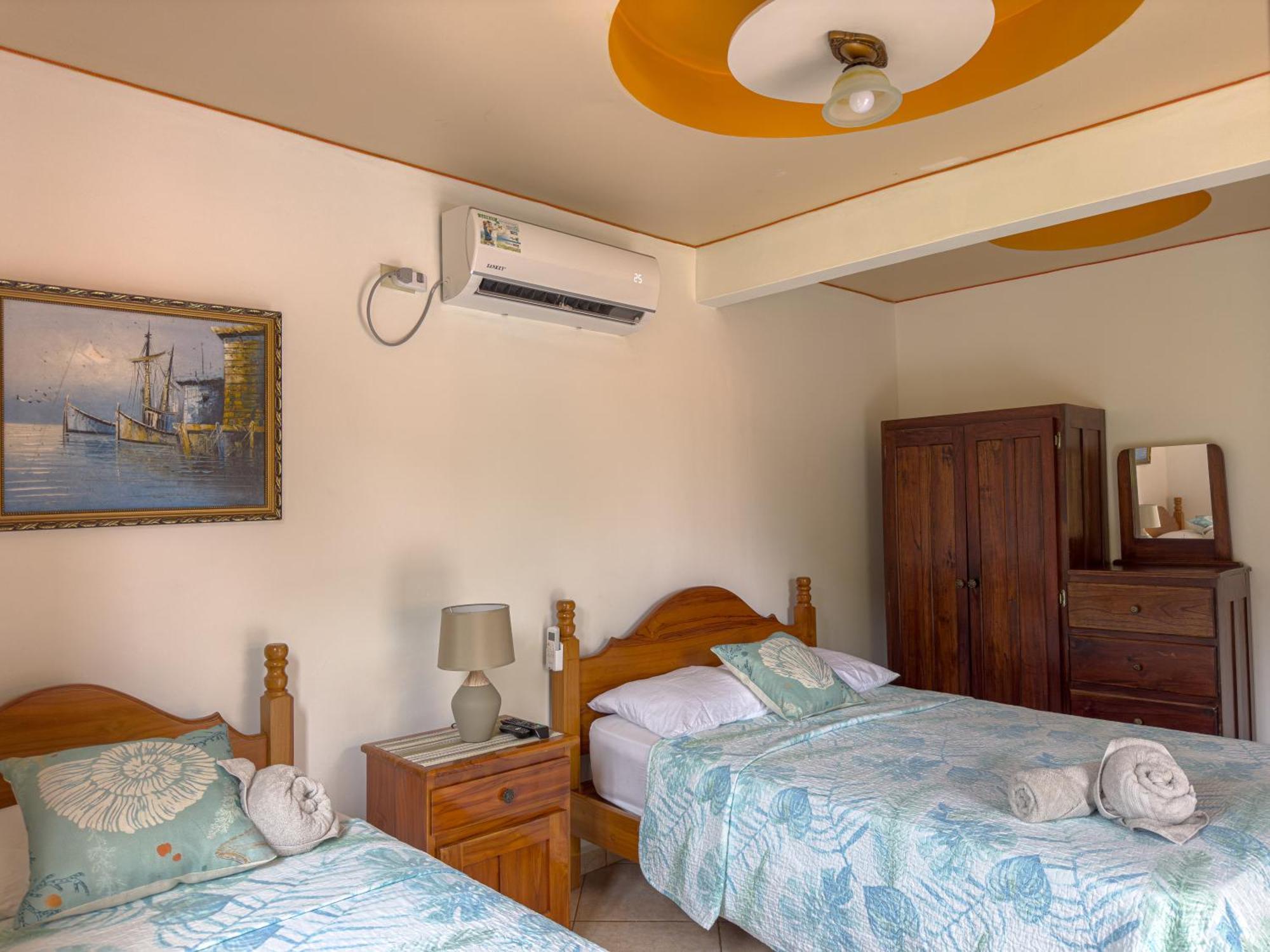 Hostal Familiar Rolo Santa Catalina Esterno foto