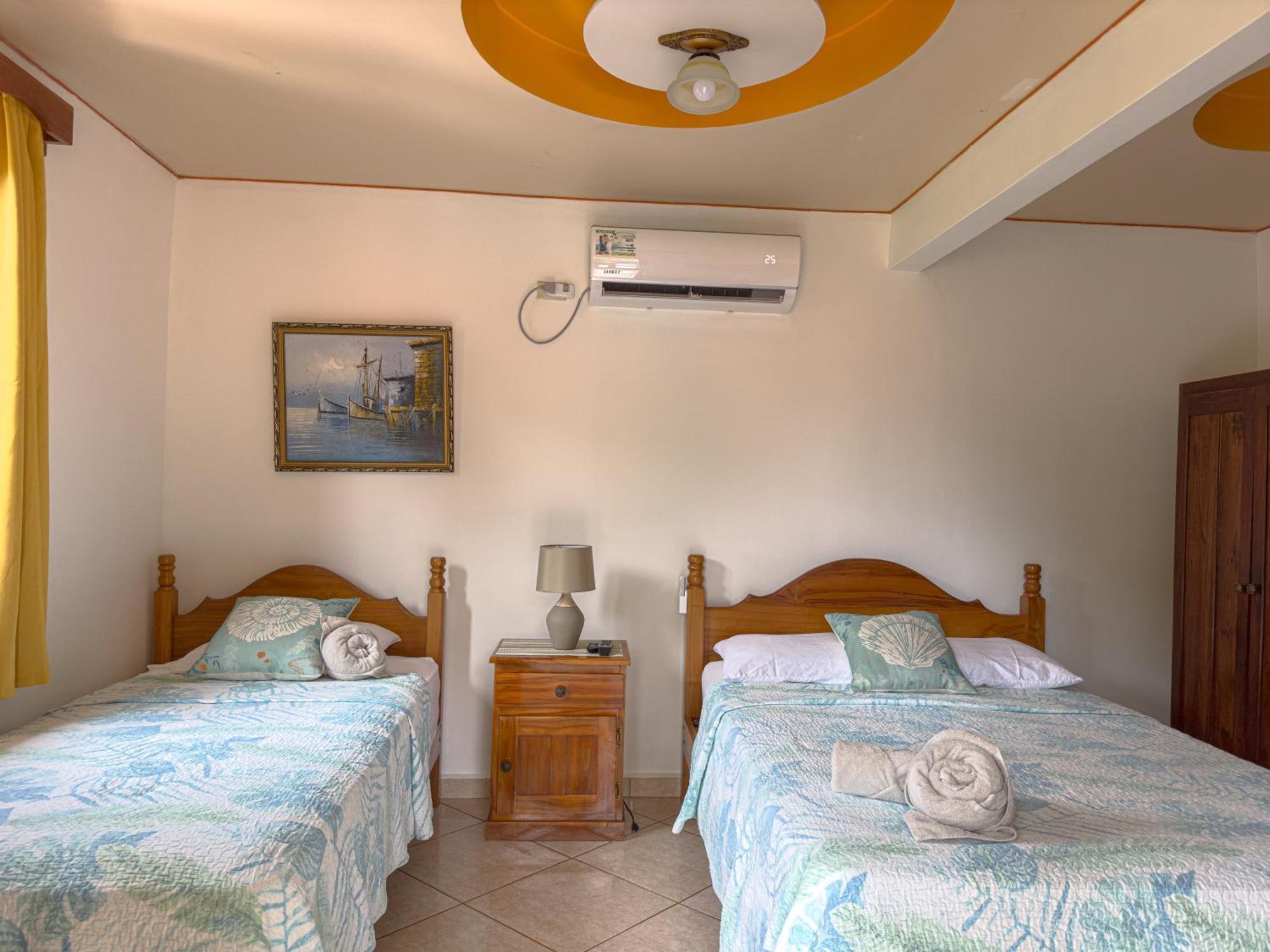 Hostal Familiar Rolo Santa Catalina Esterno foto